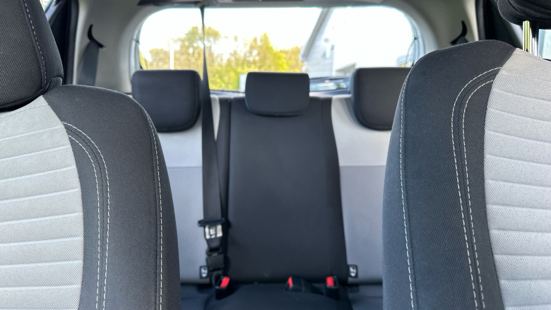 Toyota Yaris 1.5 VVT-i Icon 5dr Petrol Hatchback